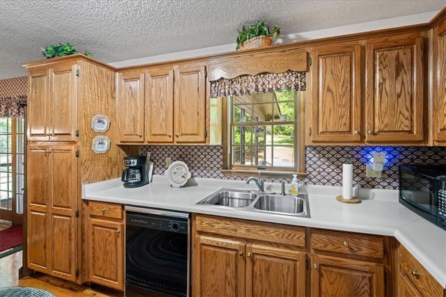 147 Cedar Hill Lane 147, Westminster, SC 29693