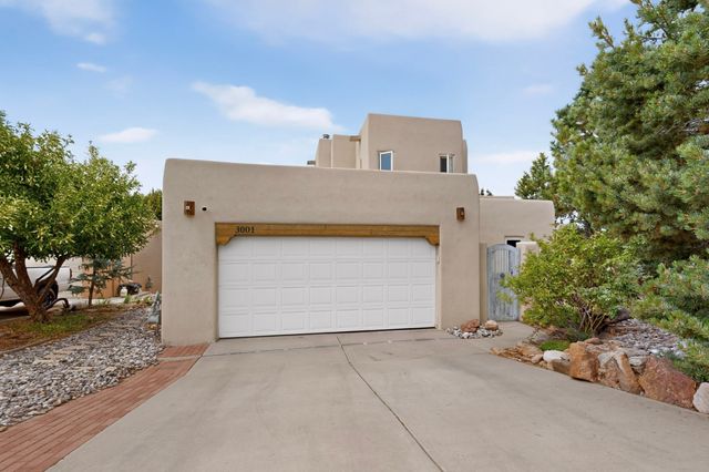 3001 Pueblo Puye, Santa Fe, NM 87507