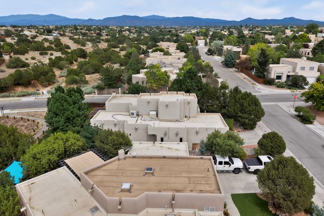 3001 Pueblo Puye, Santa Fe, NM 87507