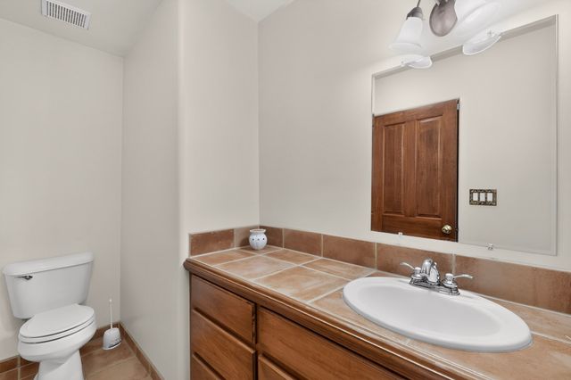 3001 Pueblo Puye, Santa Fe, NM 87507