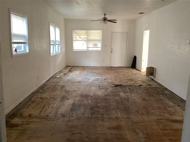 330 W STANFORD STREET, Bartow, FL 33830