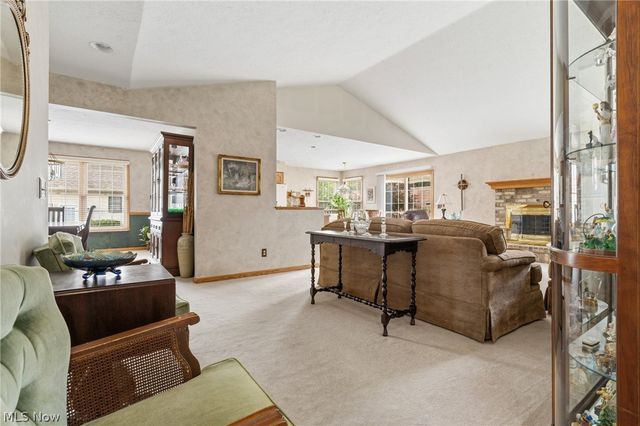 6862 Red Deer Circle NW, Canton, OH 44708