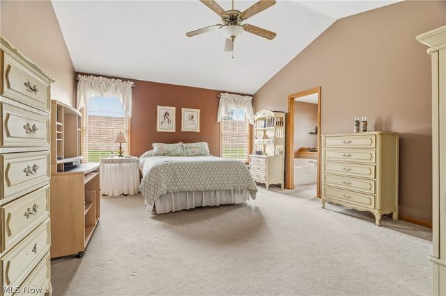 6862 Red Deer Circle NW, Canton, OH 44708