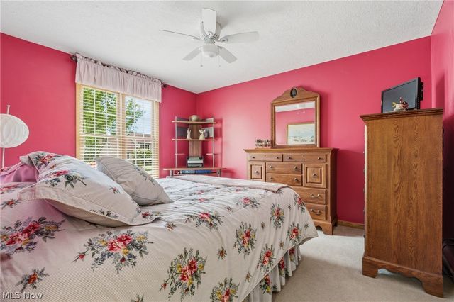 6862 Red Deer Circle NW, Canton, OH 44708
