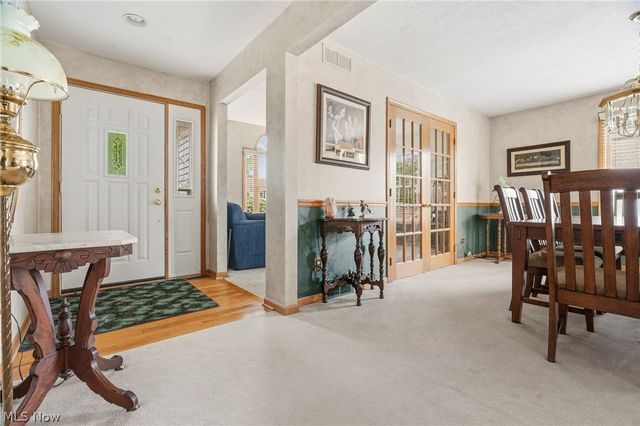6862 Red Deer Circle NW, Canton, OH 44708