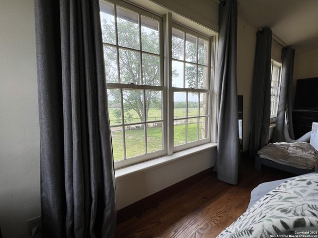 545 HIGHGATE DR, Bandera, TX 78003