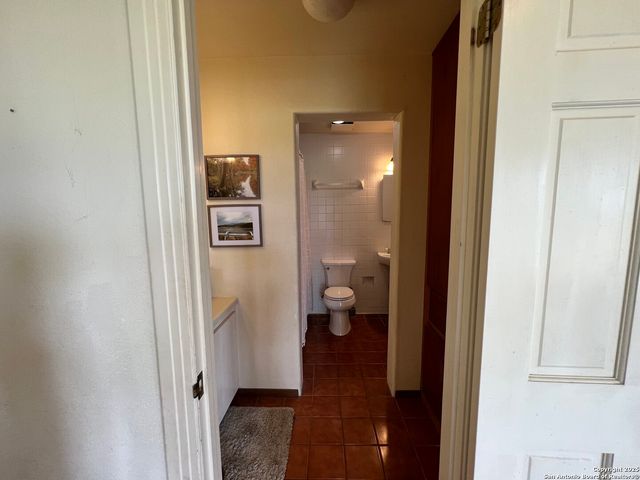 545 HIGHGATE DR, Bandera, TX 78003