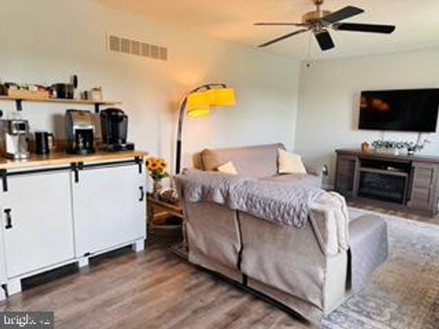 733 SHARON COURT, Vineland, NJ 08361