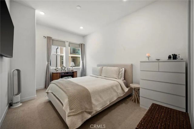27410 Merlin Place 203, Valencia, CA 91381
