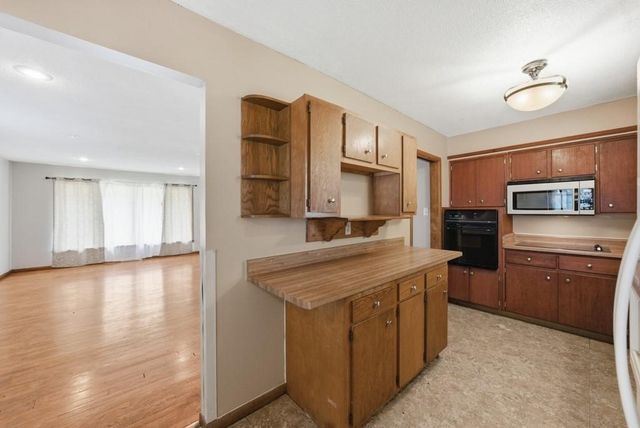 3207 E 26th Street, Des Moines, IA 50317