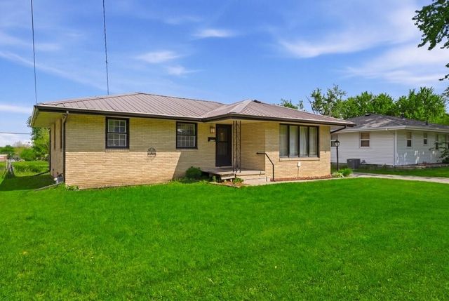 3207 E 26th Street, Des Moines, IA 50317