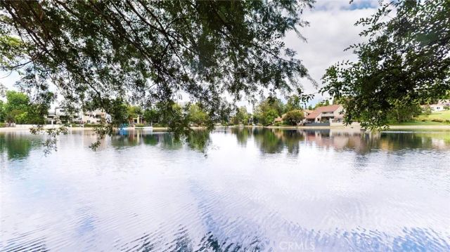 4632 Park Granada 93, Calabasas, CA 91302