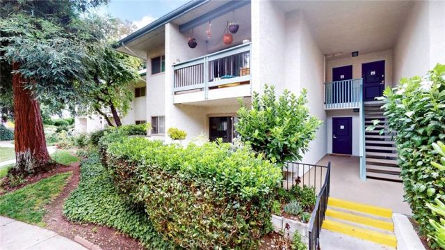 4632 Park Granada 93, Calabasas, CA 91302