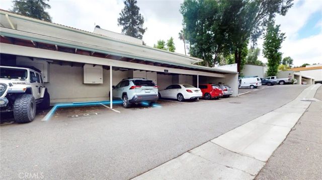 4632 Park Granada 93, Calabasas, CA 91302