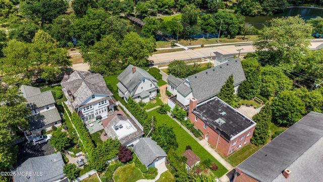 405 West Lake Drive, Spring Lake, NJ 07762