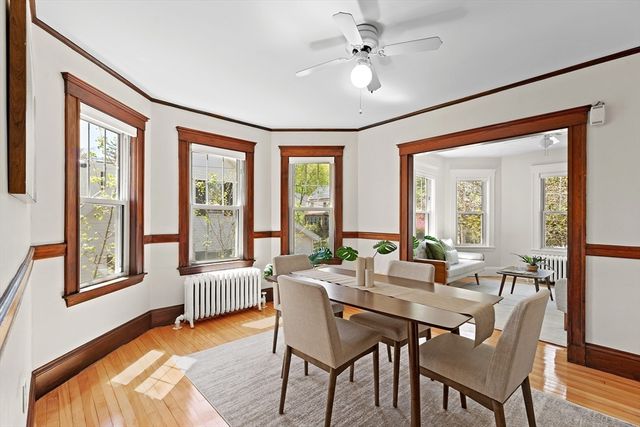 53 Park Ave Ext 53, Arlington, MA 02474