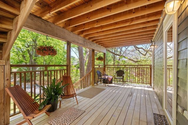 53 Park Ave Ext 53, Arlington, MA 02474