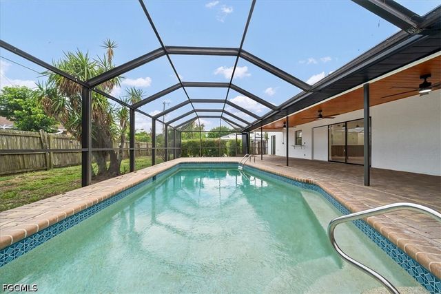 212 SE 4th TER, Cape Coral, FL 33990