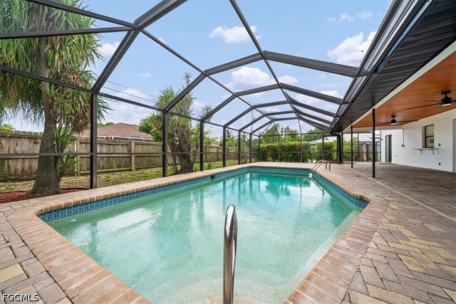 212 SE 4th TER, Cape Coral, FL 33990