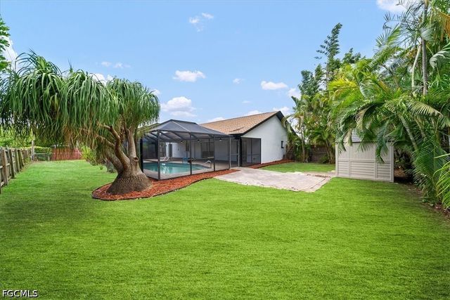 212 SE 4th TER, Cape Coral, FL 33990