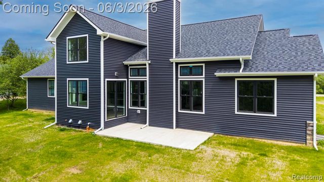 101 Marion Meadows Drive, Howell, MI 48843