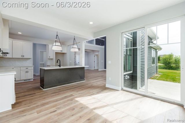 101 Marion Meadows Drive, Howell, MI 48843