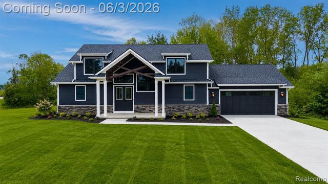 101 Marion Meadows Drive, Howell, MI 48843