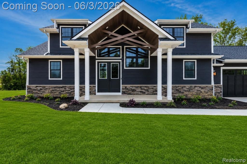 101 Marion Meadows Drive, Howell, MI 48843