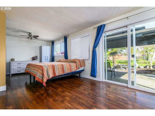 4747 Se CHASE Rd, Gresham, OR 97080