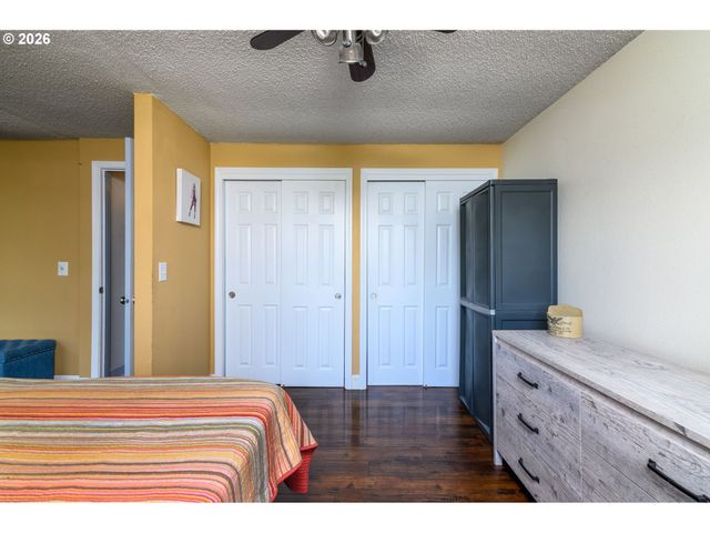 4747 Se CHASE Rd, Gresham, OR 97080