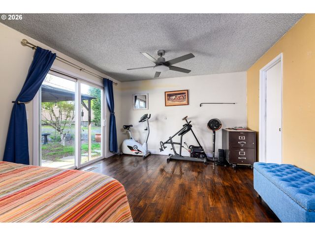 4747 Se CHASE Rd, Gresham, OR 97080