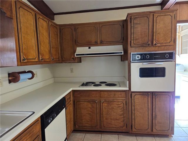 1193 Angelia SW Drive, Mableton, GA 30126