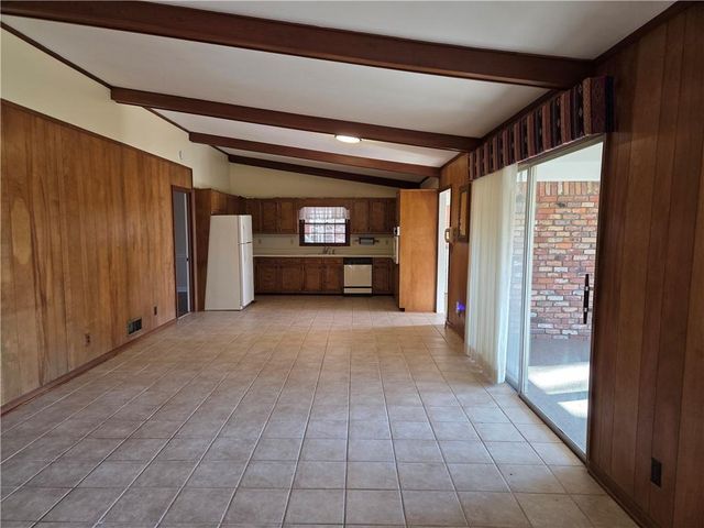 1193 Angelia SW Drive, Mableton, GA 30126