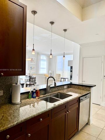 19501 W Country Club Dr TS-05, Aventura, FL 33180