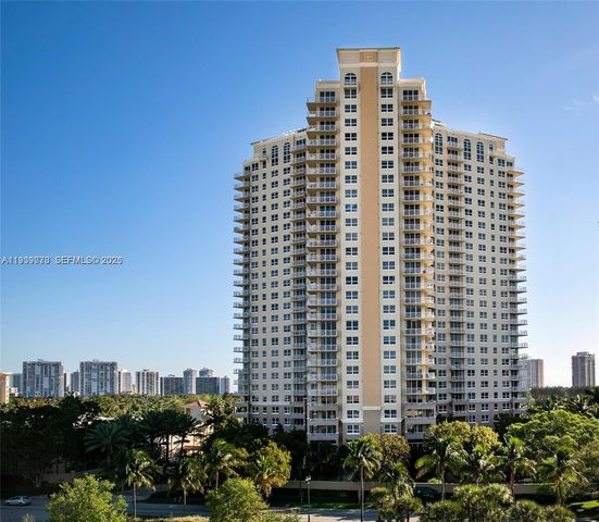 19501 W Country Club Dr TS-05, Aventura, FL 33180