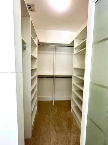 19501 W Country Club Dr TS-05, Aventura, FL 33180