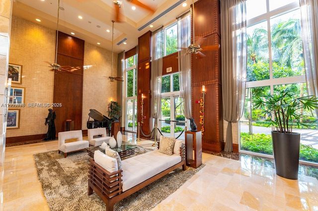 19501 W Country Club Dr TS-05, Aventura, FL 33180