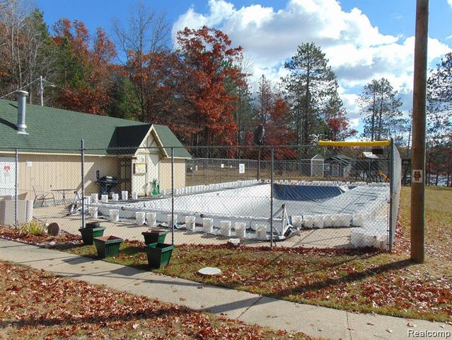 5305 Edgewood Drive, Lewiston, MI 49756