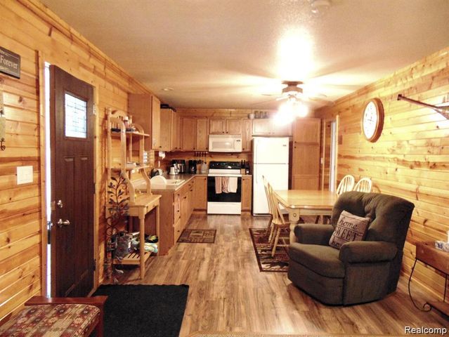 5305 Edgewood Drive, Lewiston, MI 49756