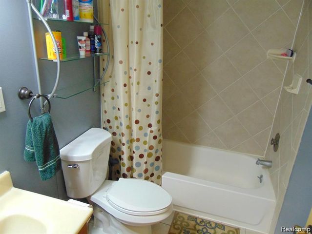 5305 Edgewood Drive, Lewiston, MI 49756