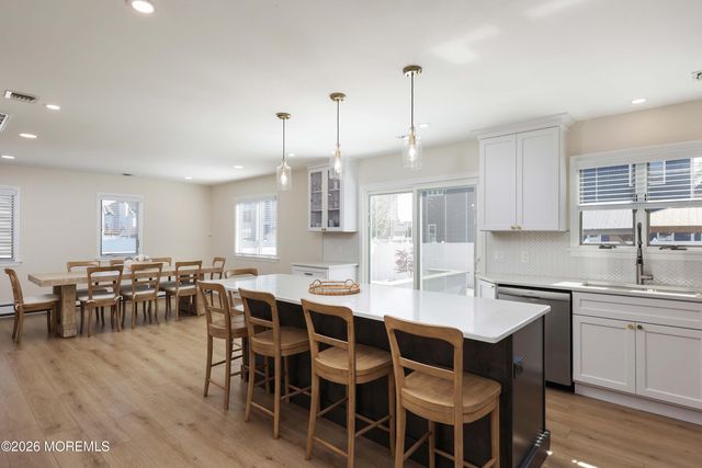 3324 Long Point Drive, Toms River, NJ 08753