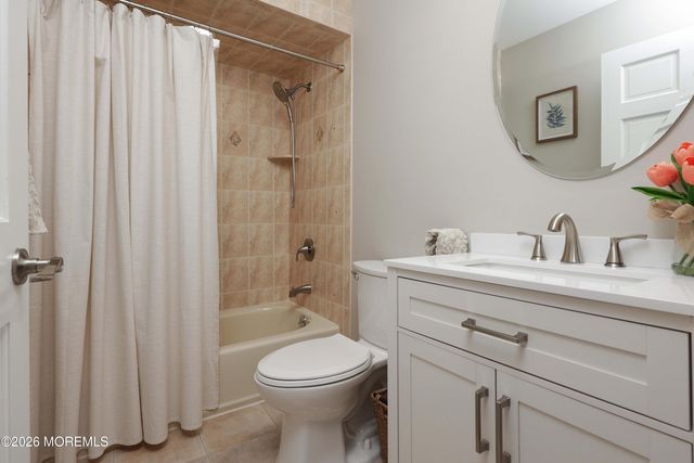 3324 Long Point Drive, Toms River, NJ 08753