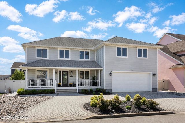 3324 Long Point Drive, Toms River, NJ 08753