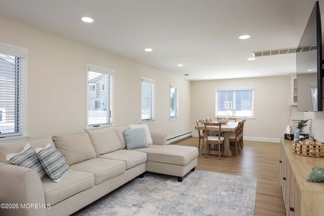 3324 Long Point Drive, Toms River, NJ 08753