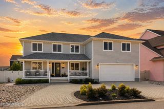 3324 Long Point Drive, Toms River, NJ 08753