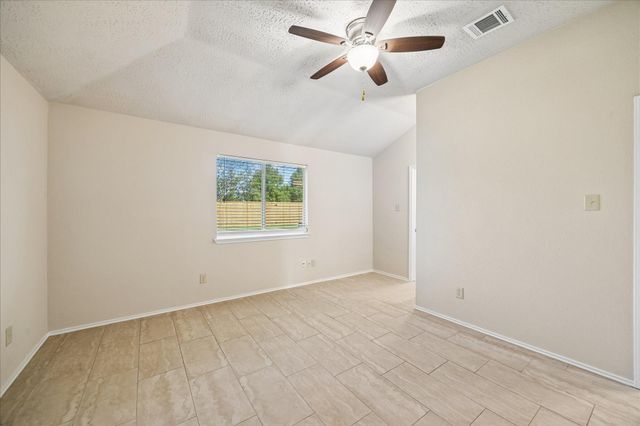 1113 Canyon Springs Drive, La Porte, TX 77571