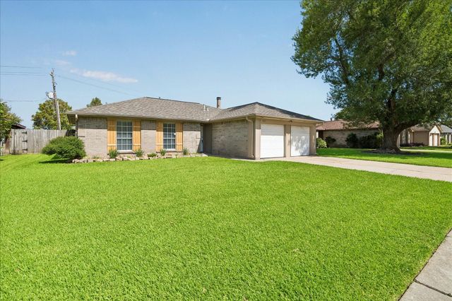 1113 Canyon Springs Drive, La Porte, TX 77571
