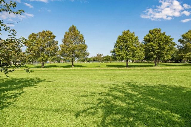 1113 Canyon Springs Drive, La Porte, TX 77571