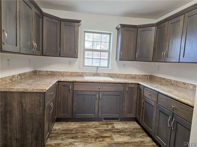 21 Wedgeworth Drive, West Monroe, NY 13167
