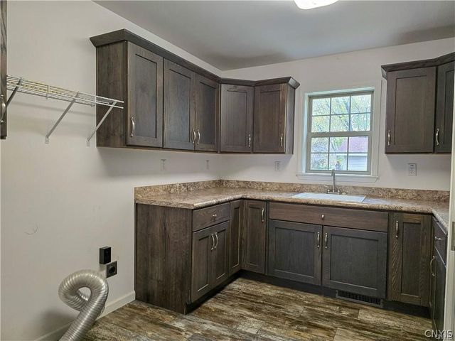 21 Wedgeworth Drive, West Monroe, NY 13167
